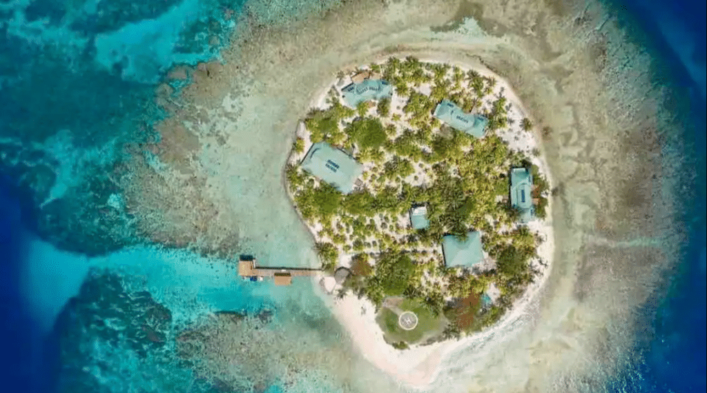 Luxury Round Cay in Cayos Cochinos, Bay Islands
